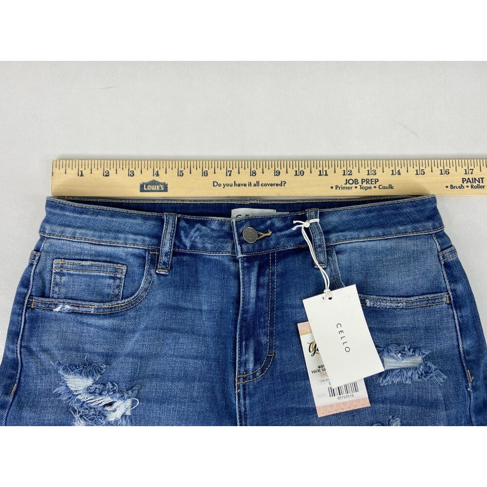 Cello Women Medium Denim Shorts Blue Distressed Boyfriend Cuff NWT - Picture 7 of 8